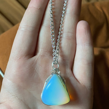 Load image into Gallery viewer, Moonstone necklace