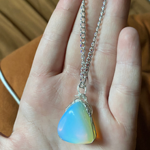 Load image into Gallery viewer, Moonstone necklace